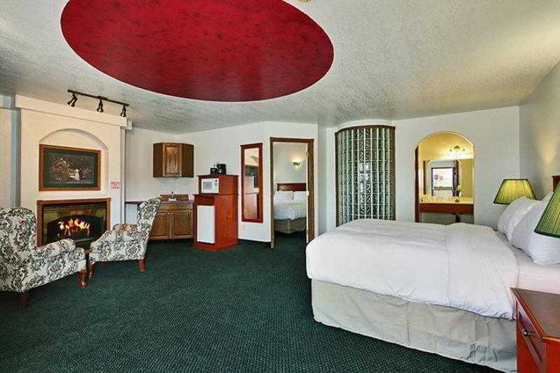 White Wolf Inn Hinton Habitación foto